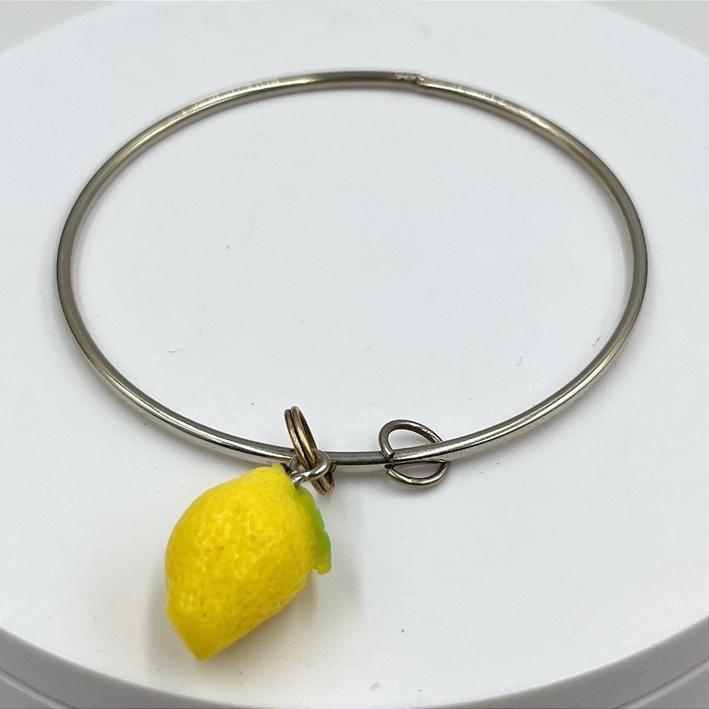 Vintage‎ Lemon Fruit Charm Bangle Bracelet Silver Tone Stackable Jewelry Gift